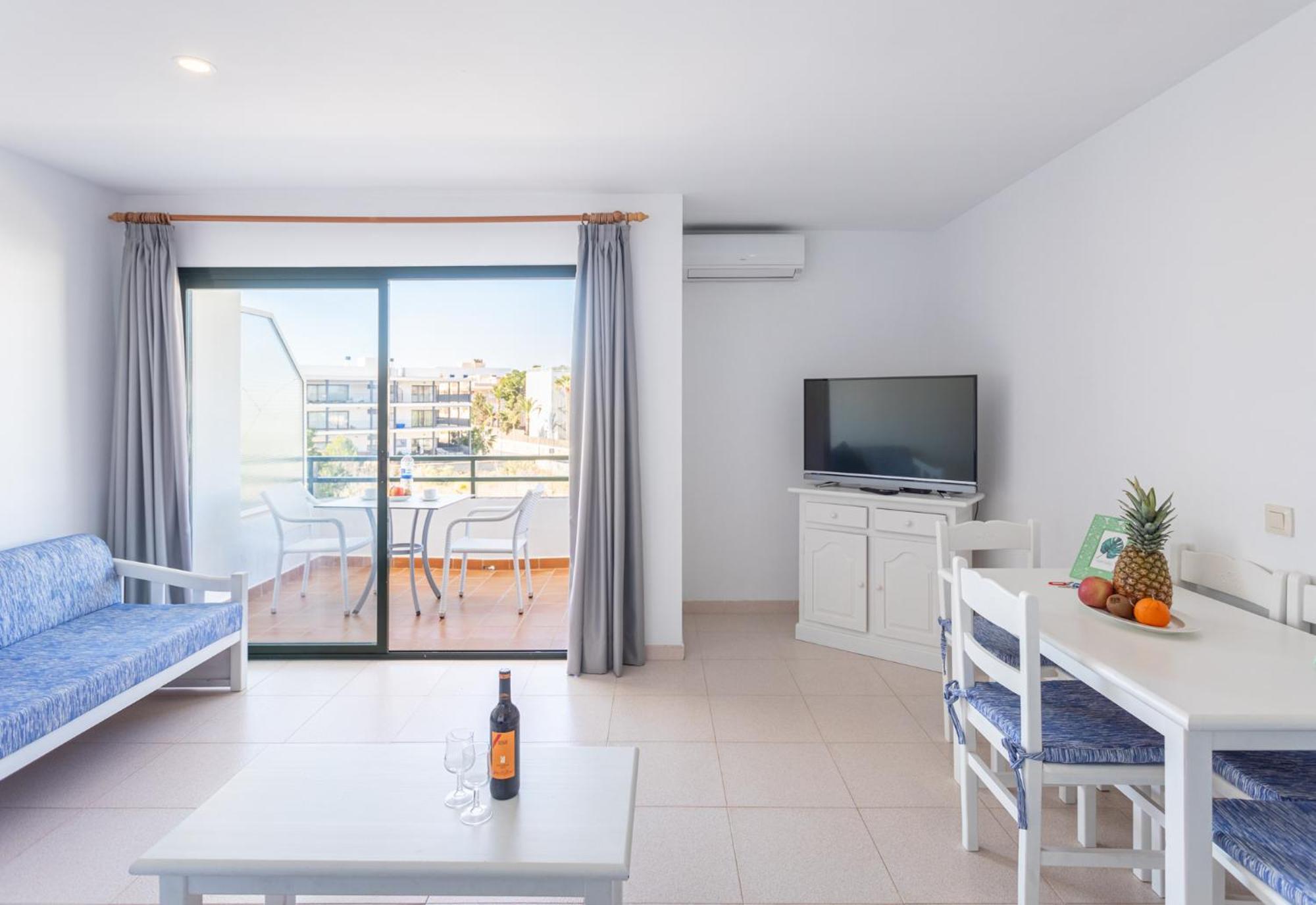 Es Dolc Apartments By Youroom Colonia de Sant Jordi Zewnętrze zdjęcie
